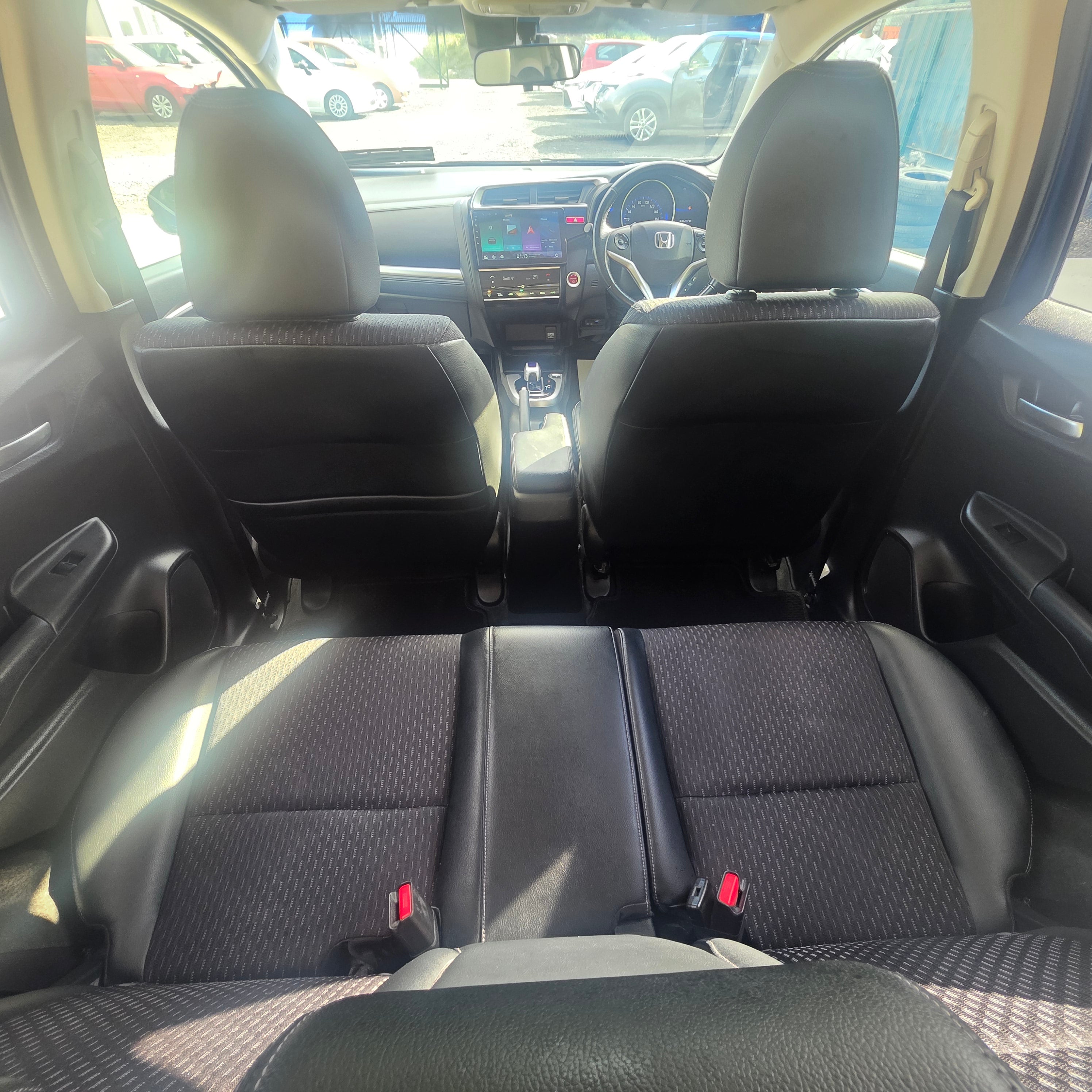 Honda Fit Hybrid Automatic 2017 Low Miles