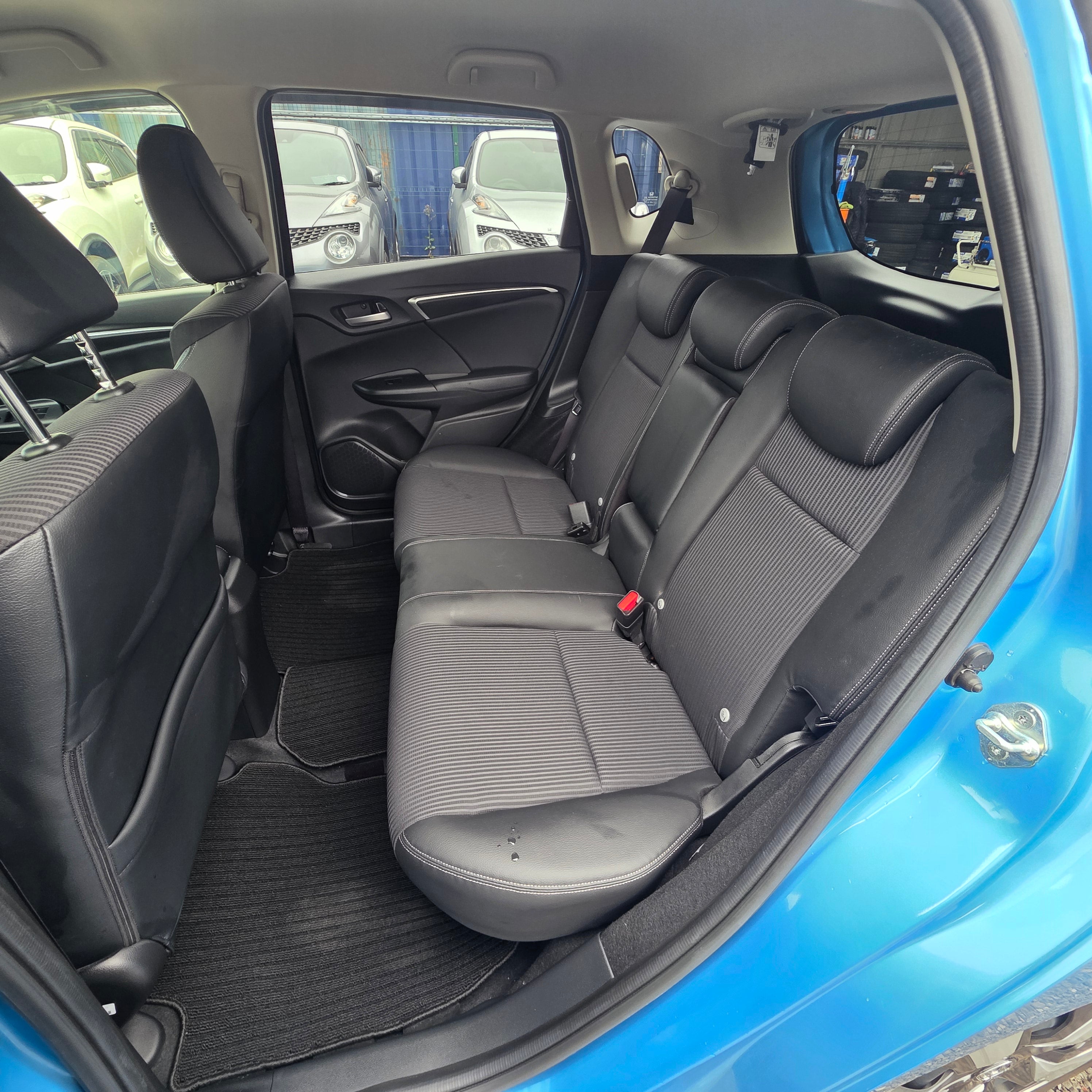 Honda Fit Hybrid Automatic 2017 Low Miles Leather