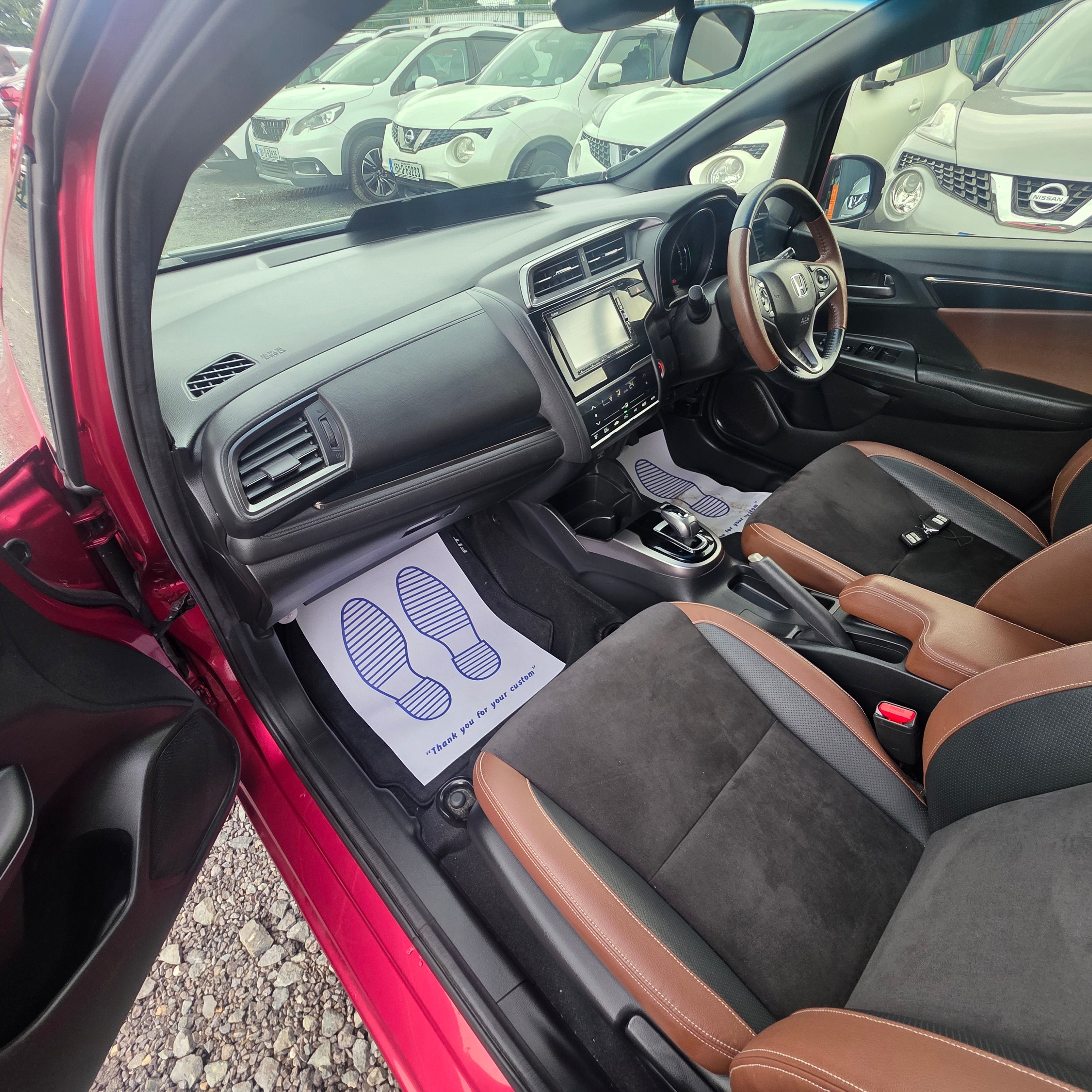 Honda Fit Hybrid Automatic 2018 Leather interior