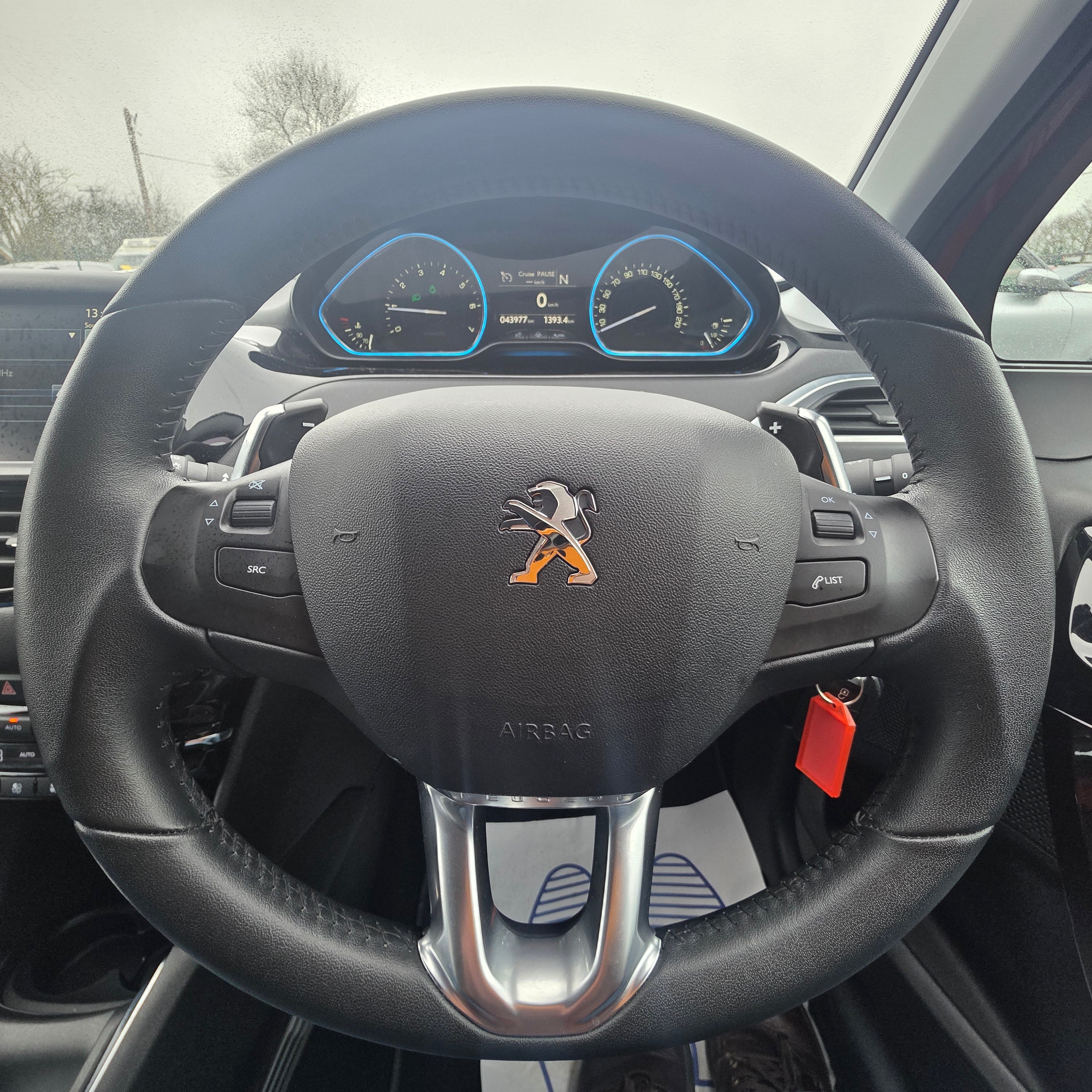 Peugeot 208 Automatic 2015 Low Miles