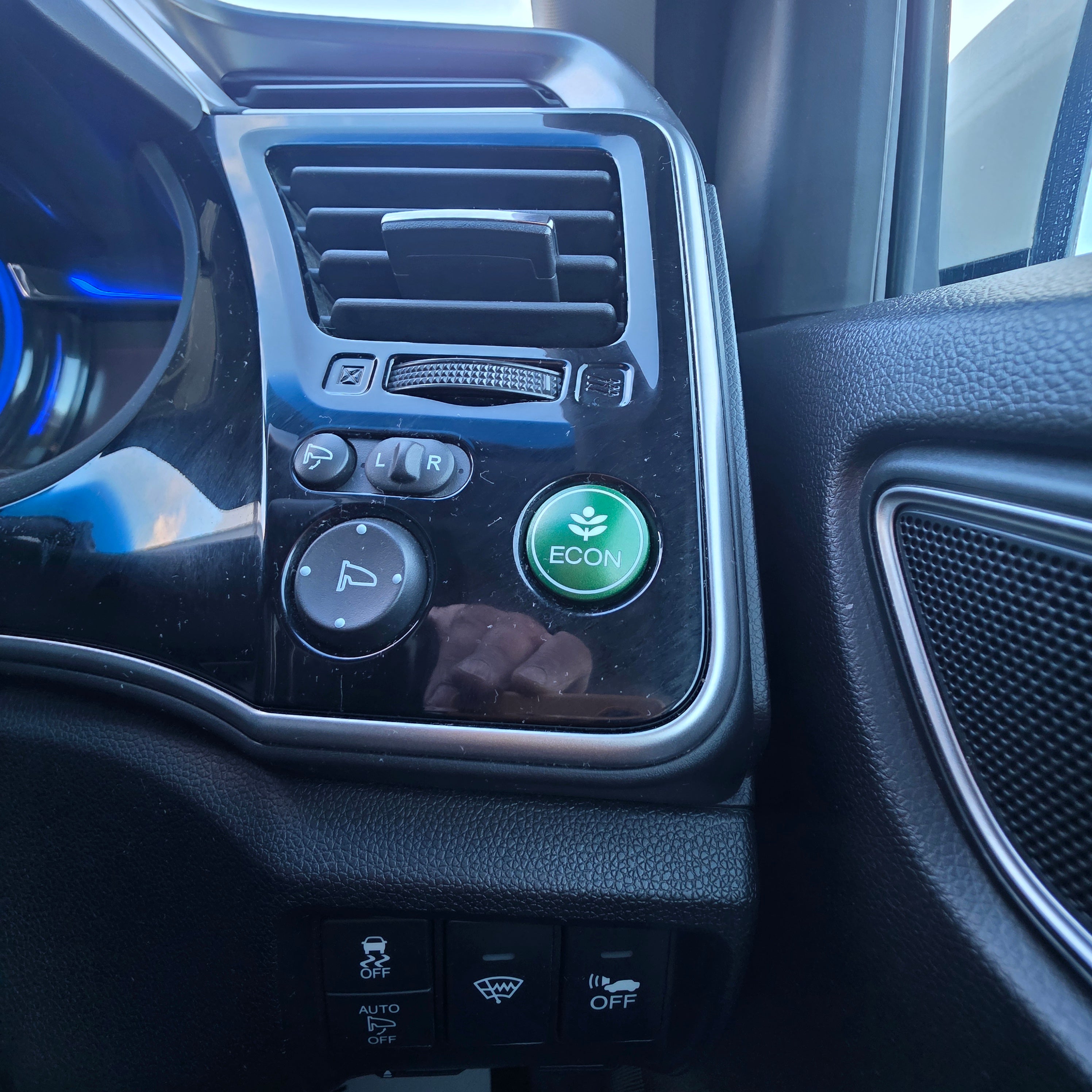 Honda Grace 2016 Automatic Hybrid