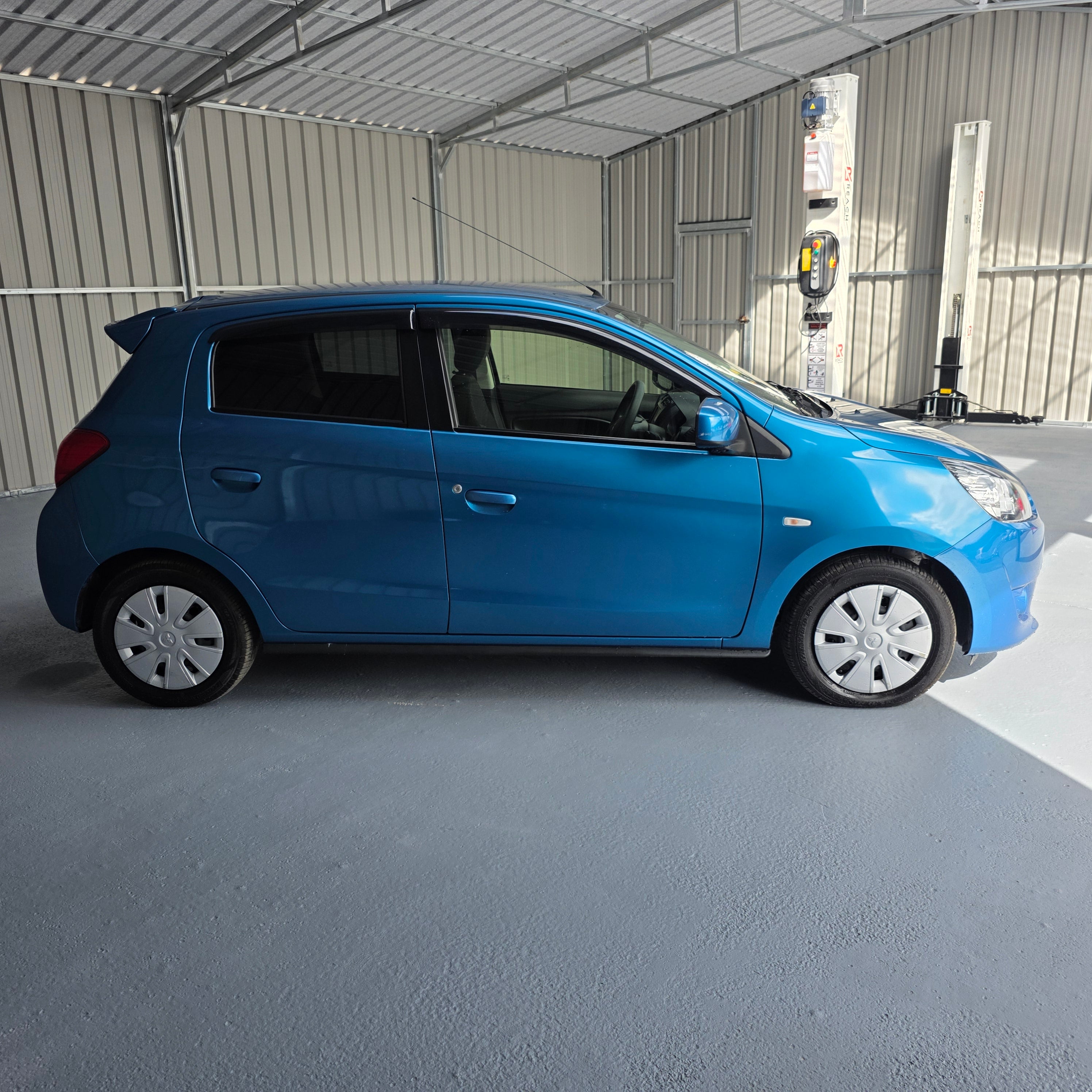 Mitsubishi Mirage Automatic 2013