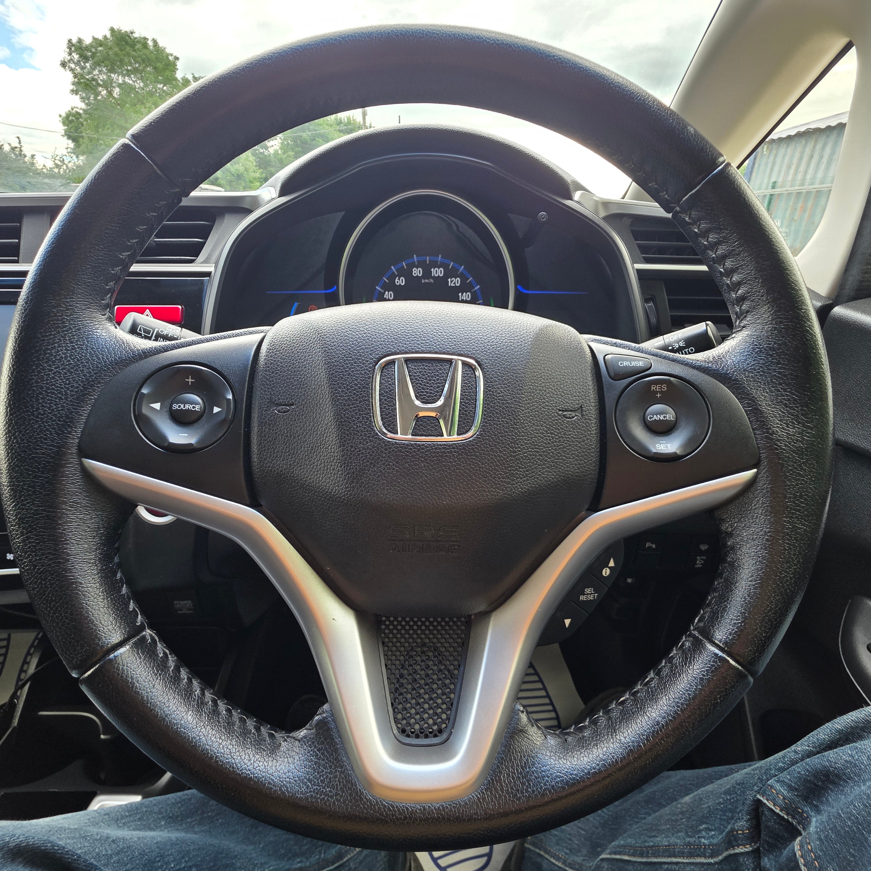 Honda Fit Hybrid Automatic 2016 Low Miles
