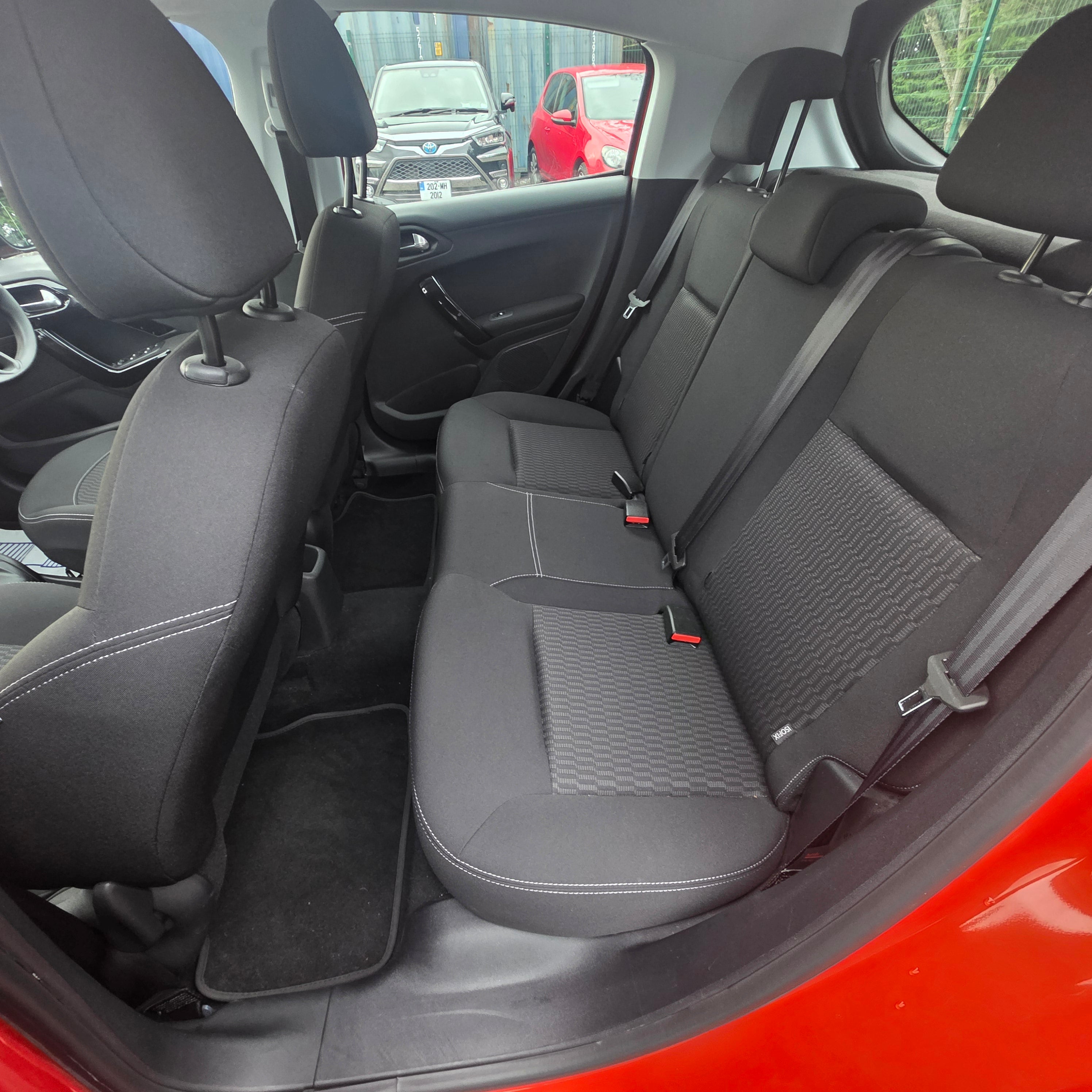 Peugeot 208 Automatic 2017 Low Miles