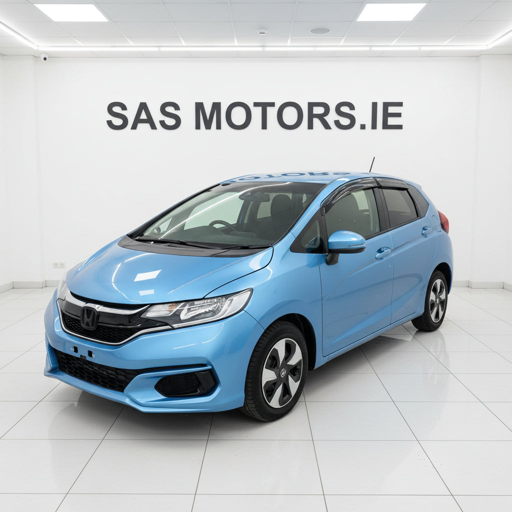 Honda Fit Hybrid Automatic 2017 Low Miles Leather