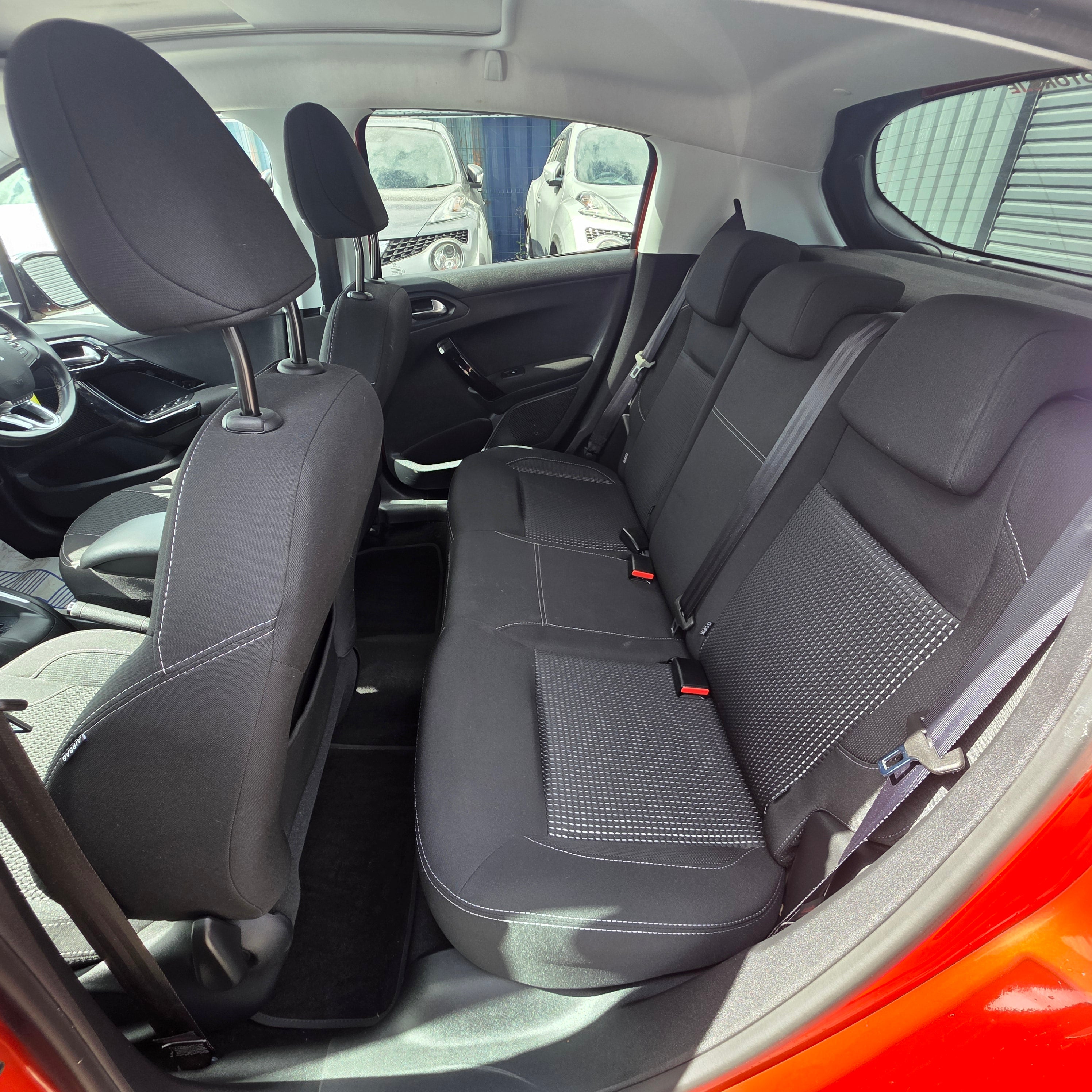 Peugeot 208 Automatic 2017