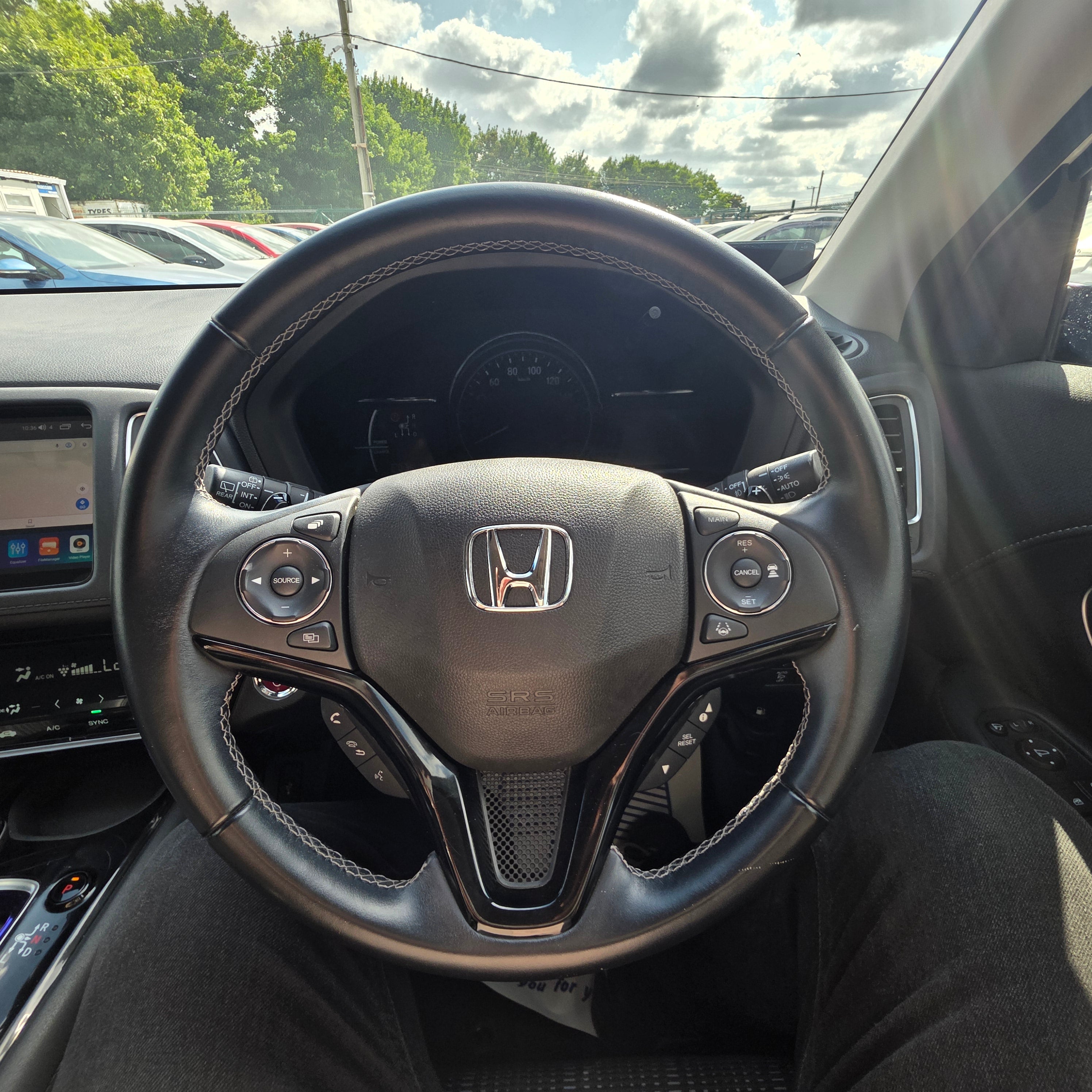 Honda Vezel Hybrid Automatic 2017 Low Miles