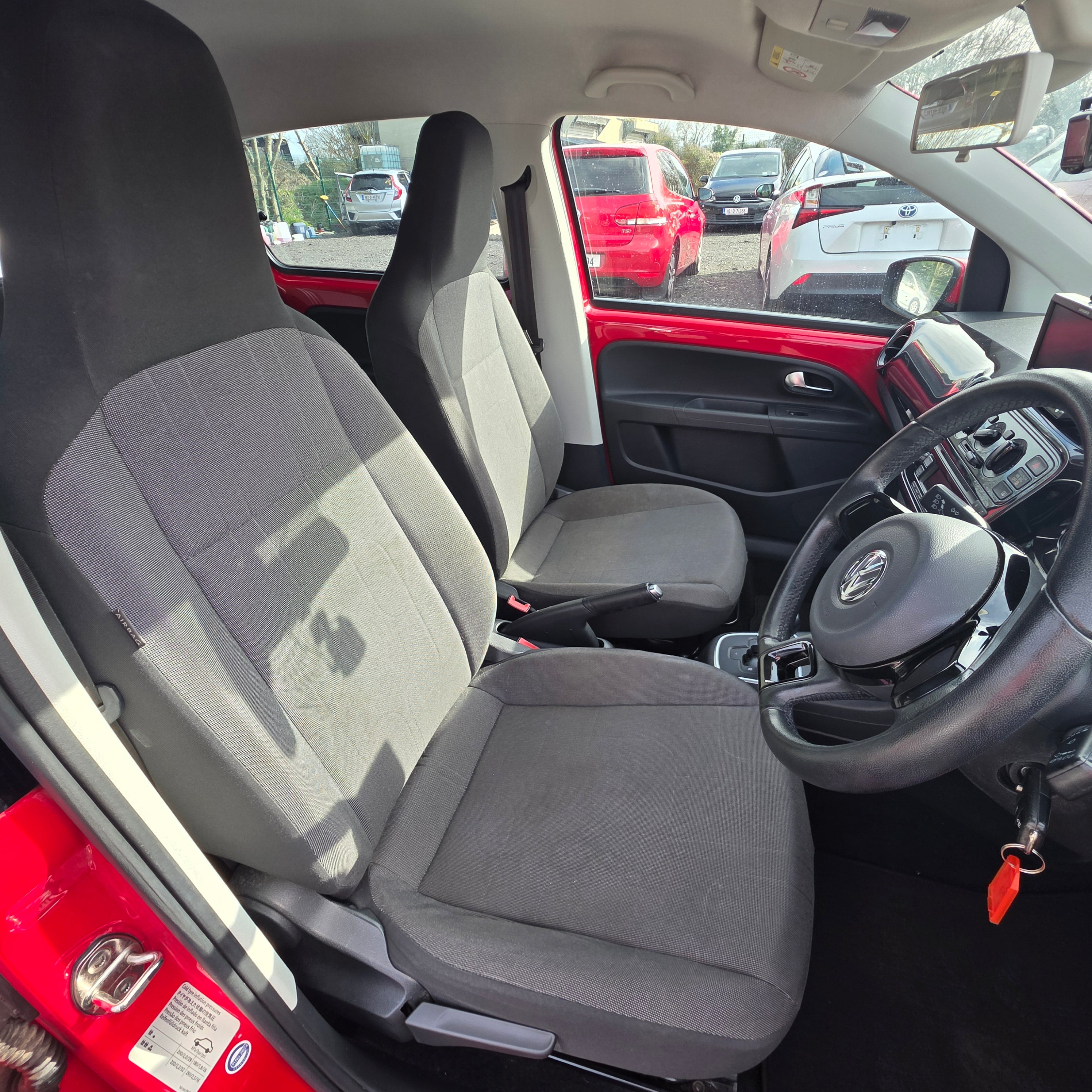 Volkswagen UP 2015 Automatic
