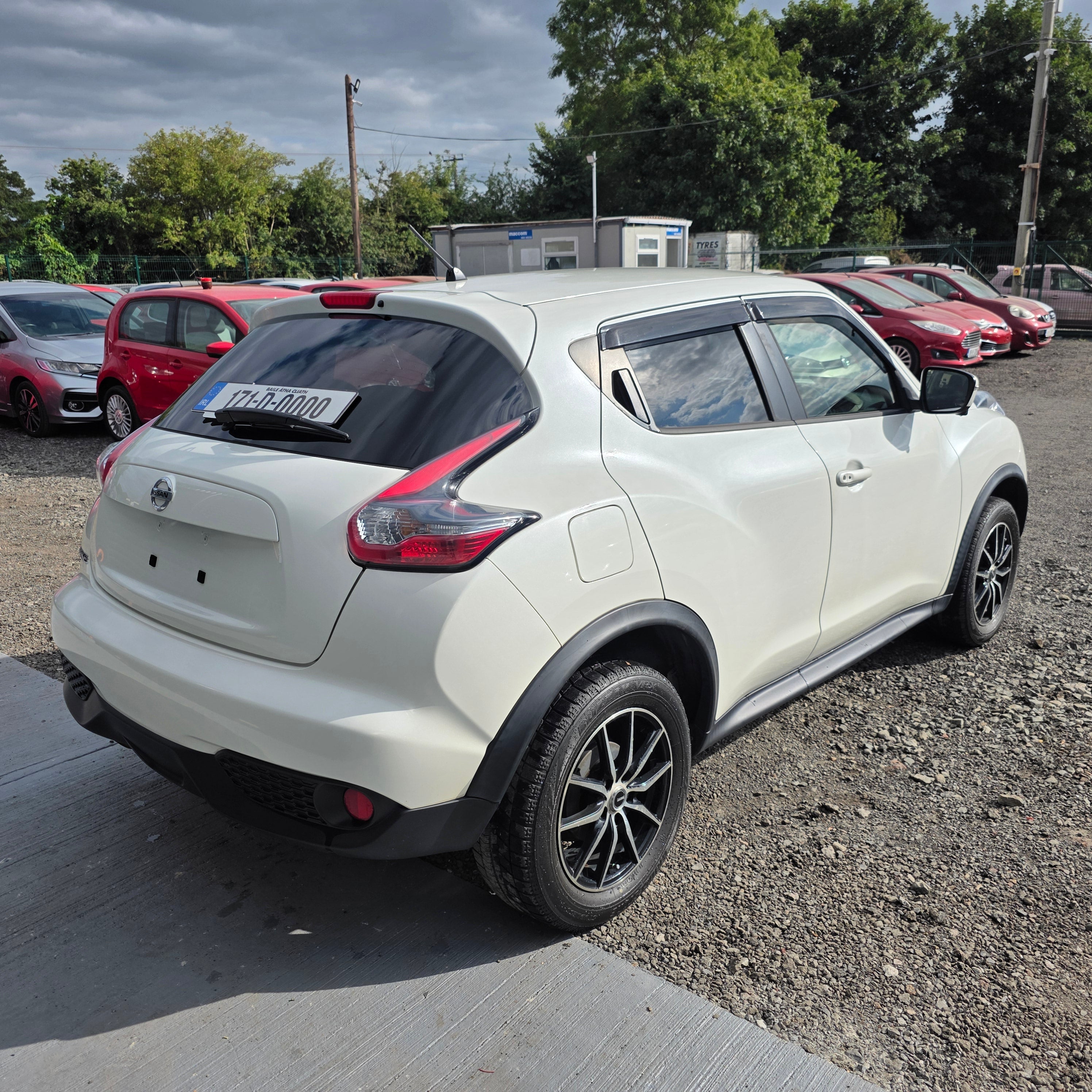 Nissan Juke Automatic 2017 Low Miles