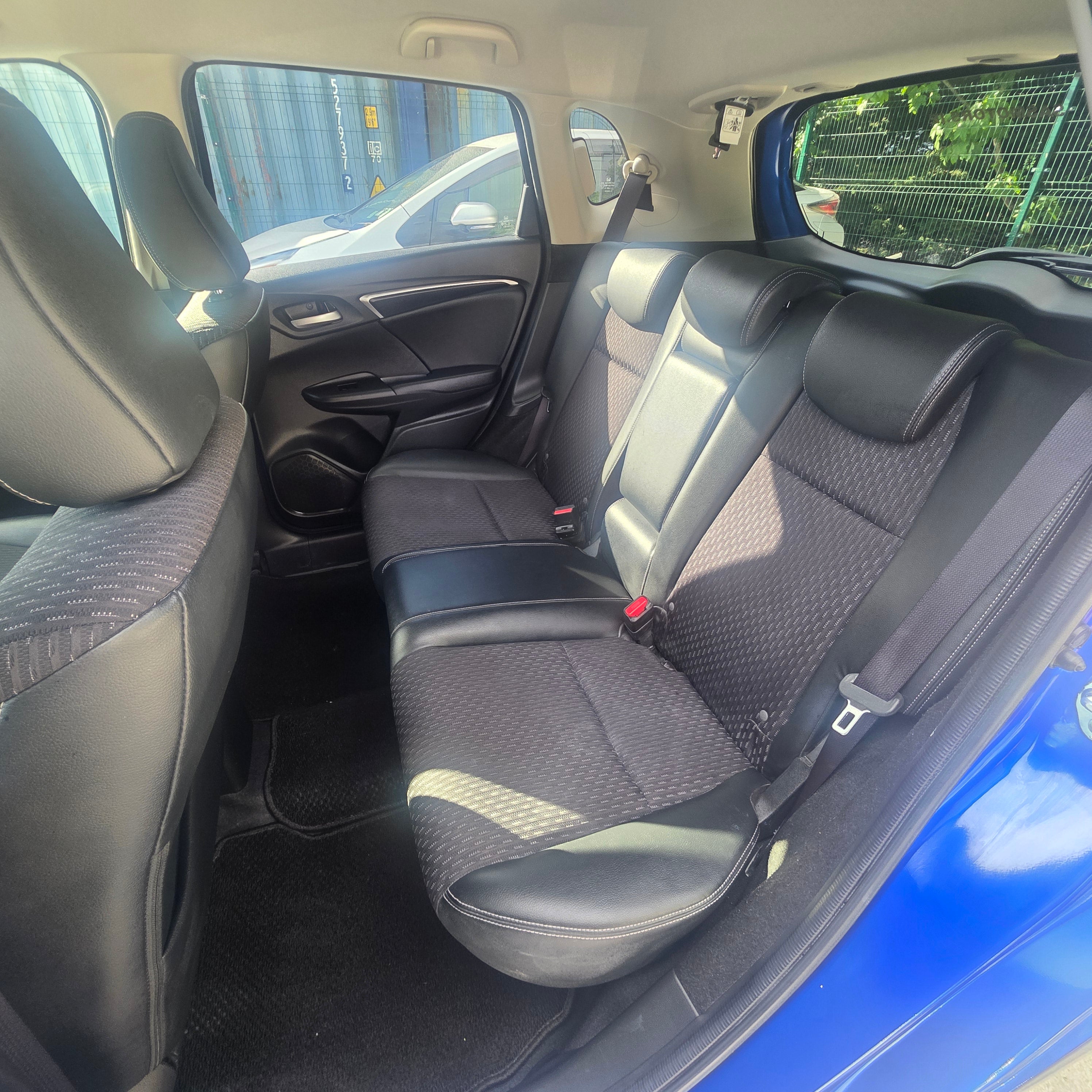 Honda Fit Hybrid Automatic 2017 Low Miles