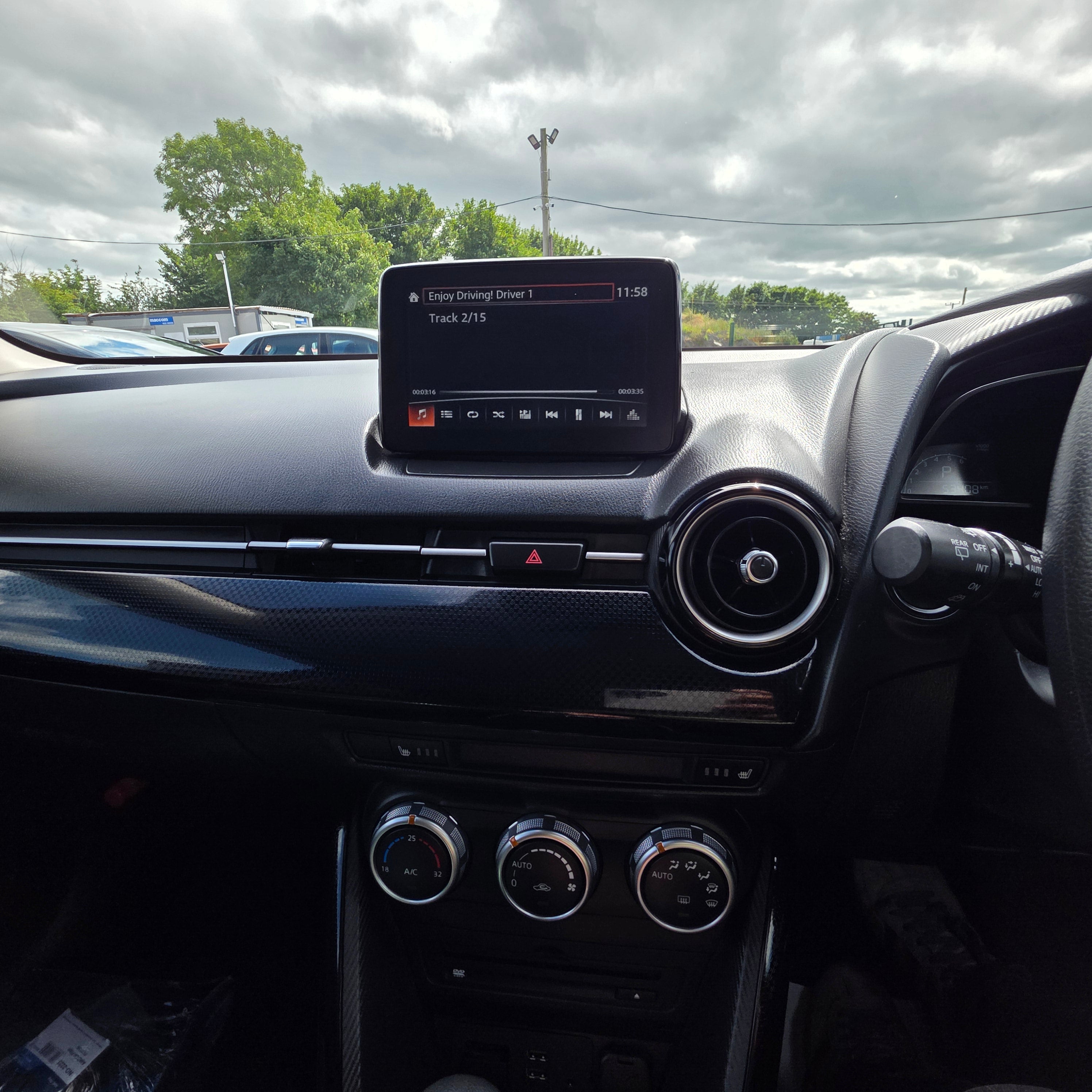 Mazda Demio Automatic 2016