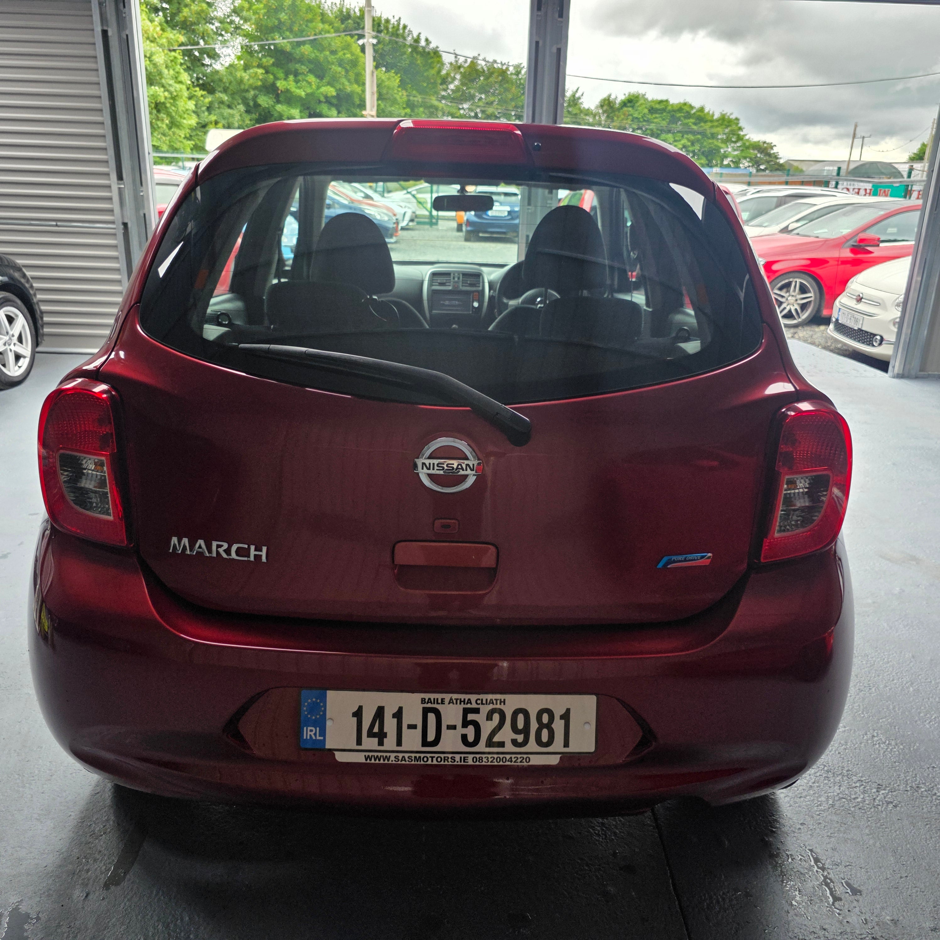 Nissan March Automatic 2014