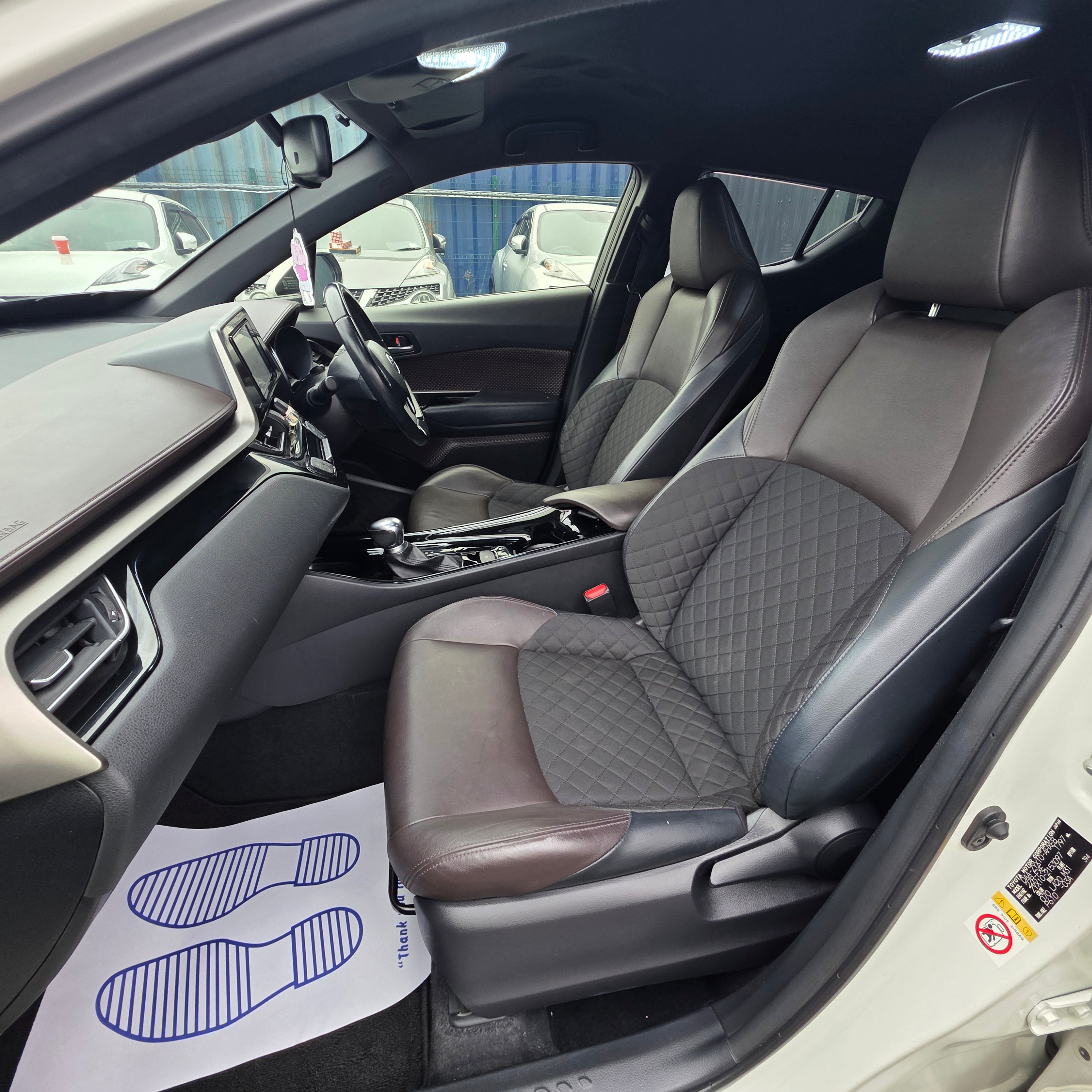 Toyota CHR Hybrid Automatic 2018 Top Spec Leather