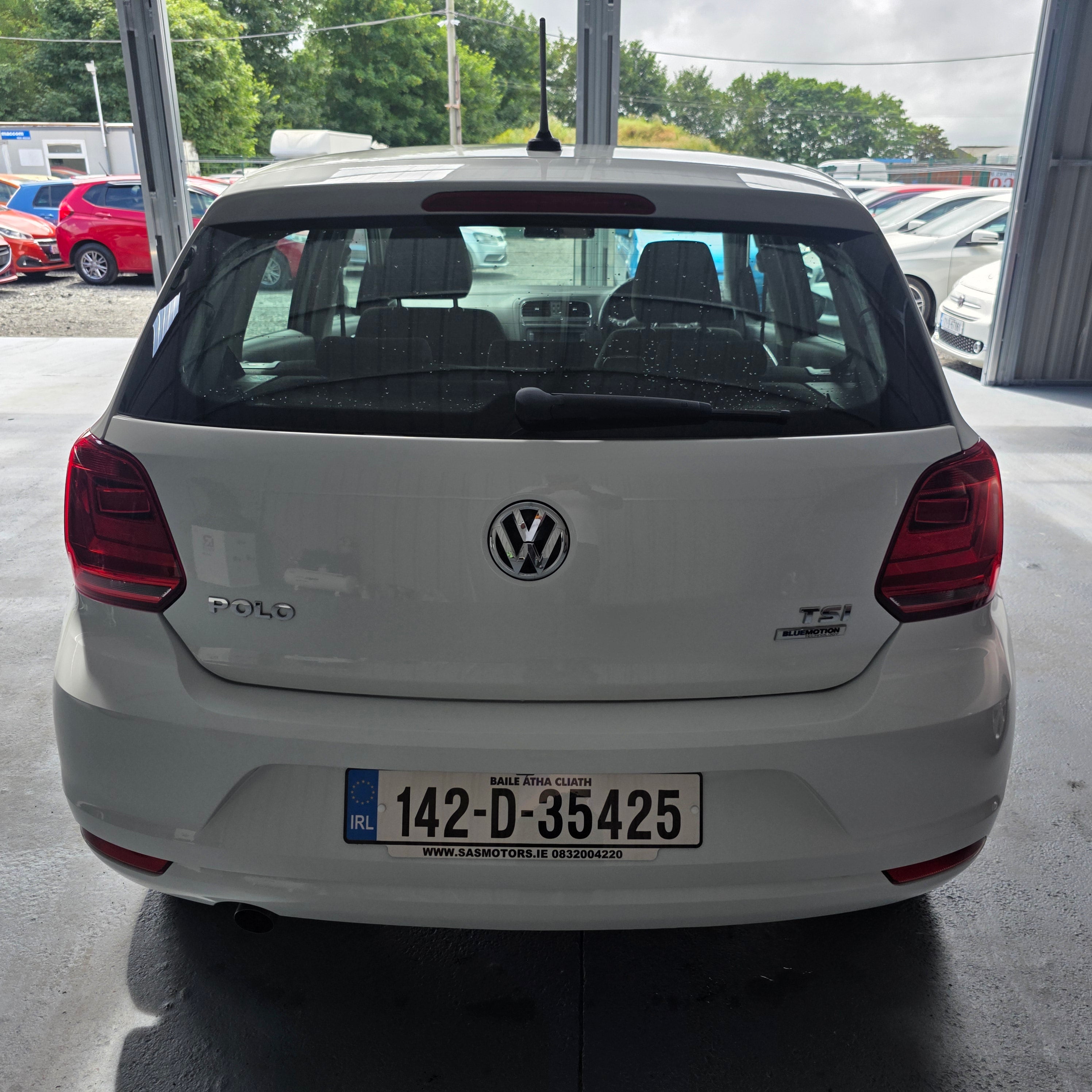 Volkswagen Polo Automatic 2014