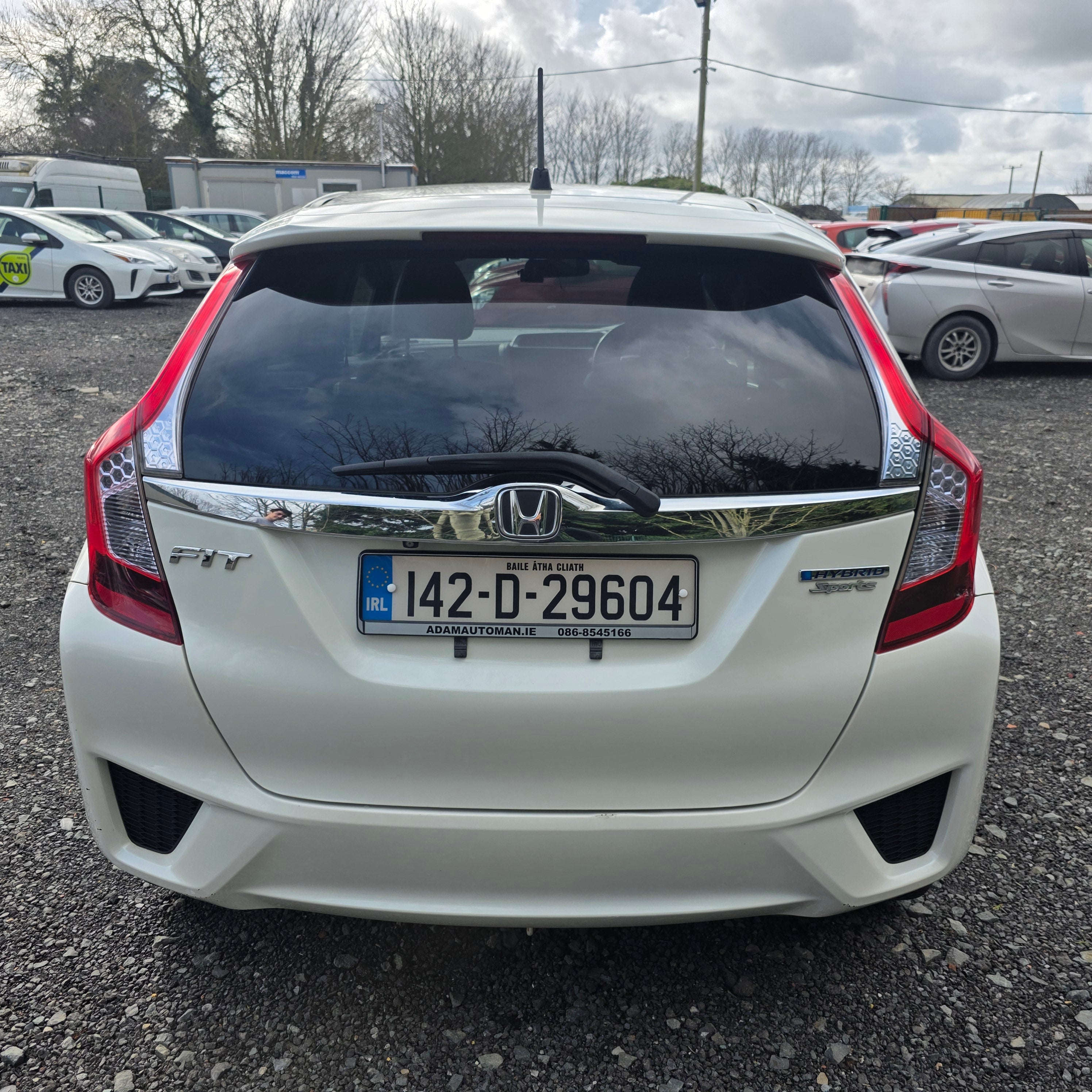 Honda Fit Hybrid Automatic 2014