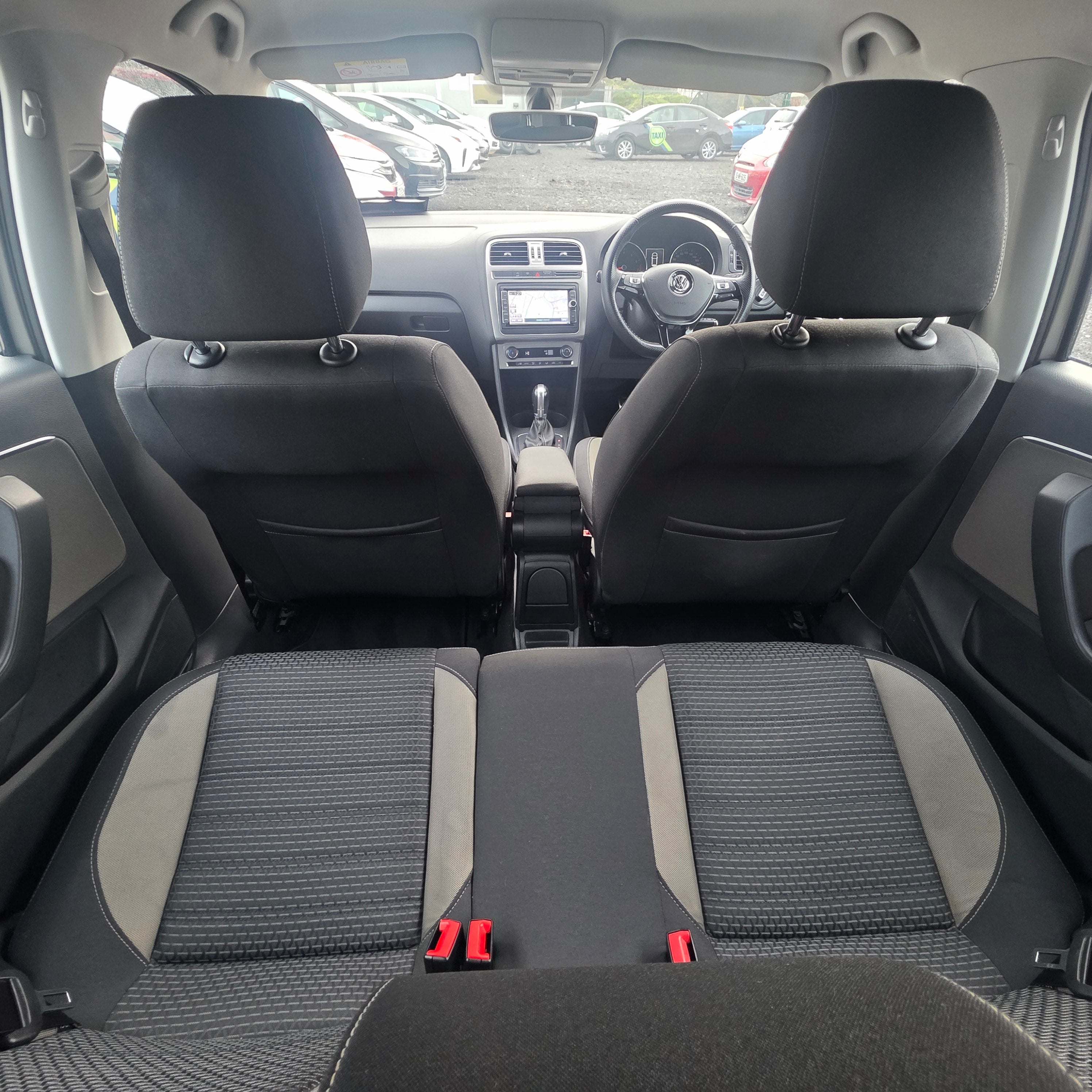 VW Polo Cross Automatic 2016