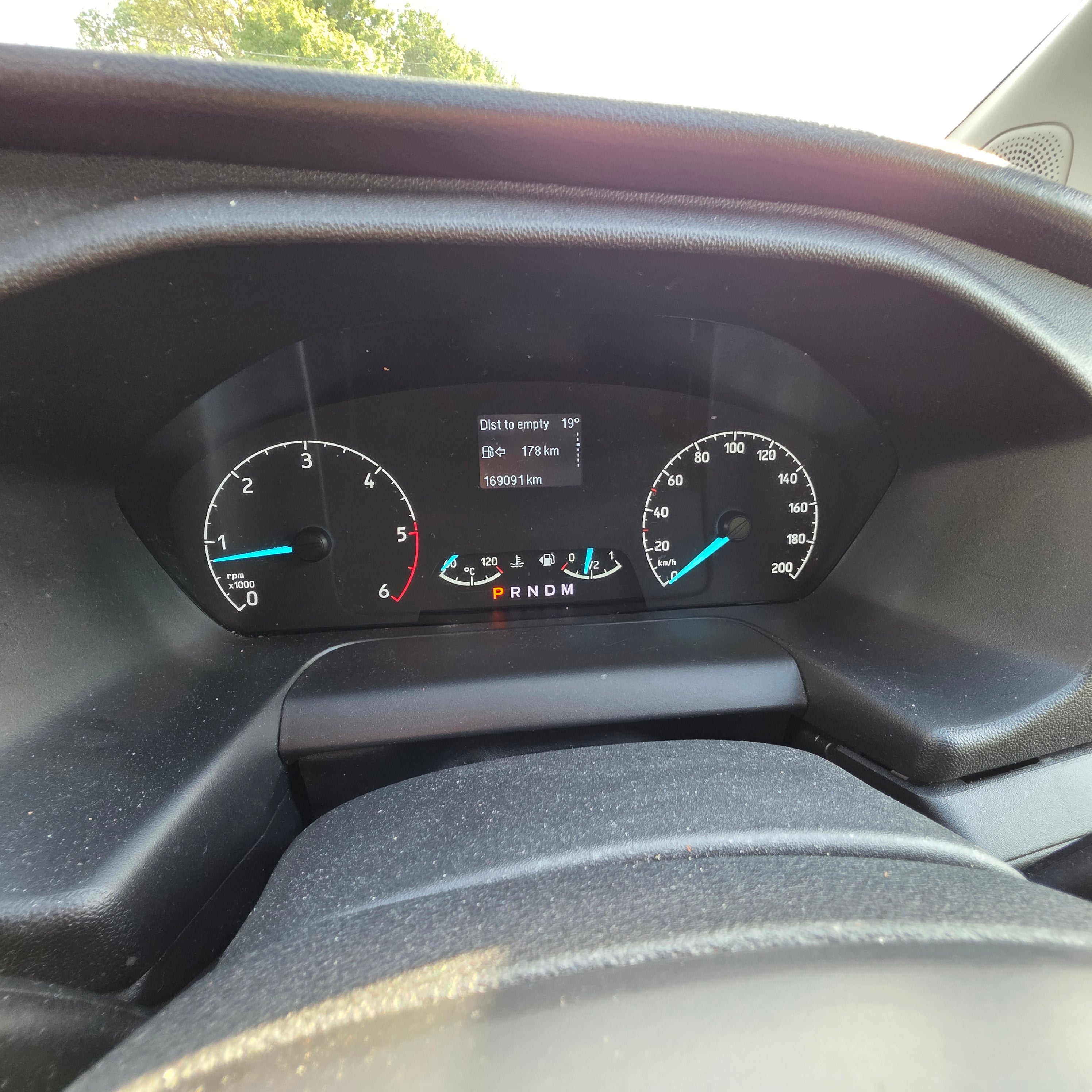 Ford Transit Custom Taxi 9 Seater